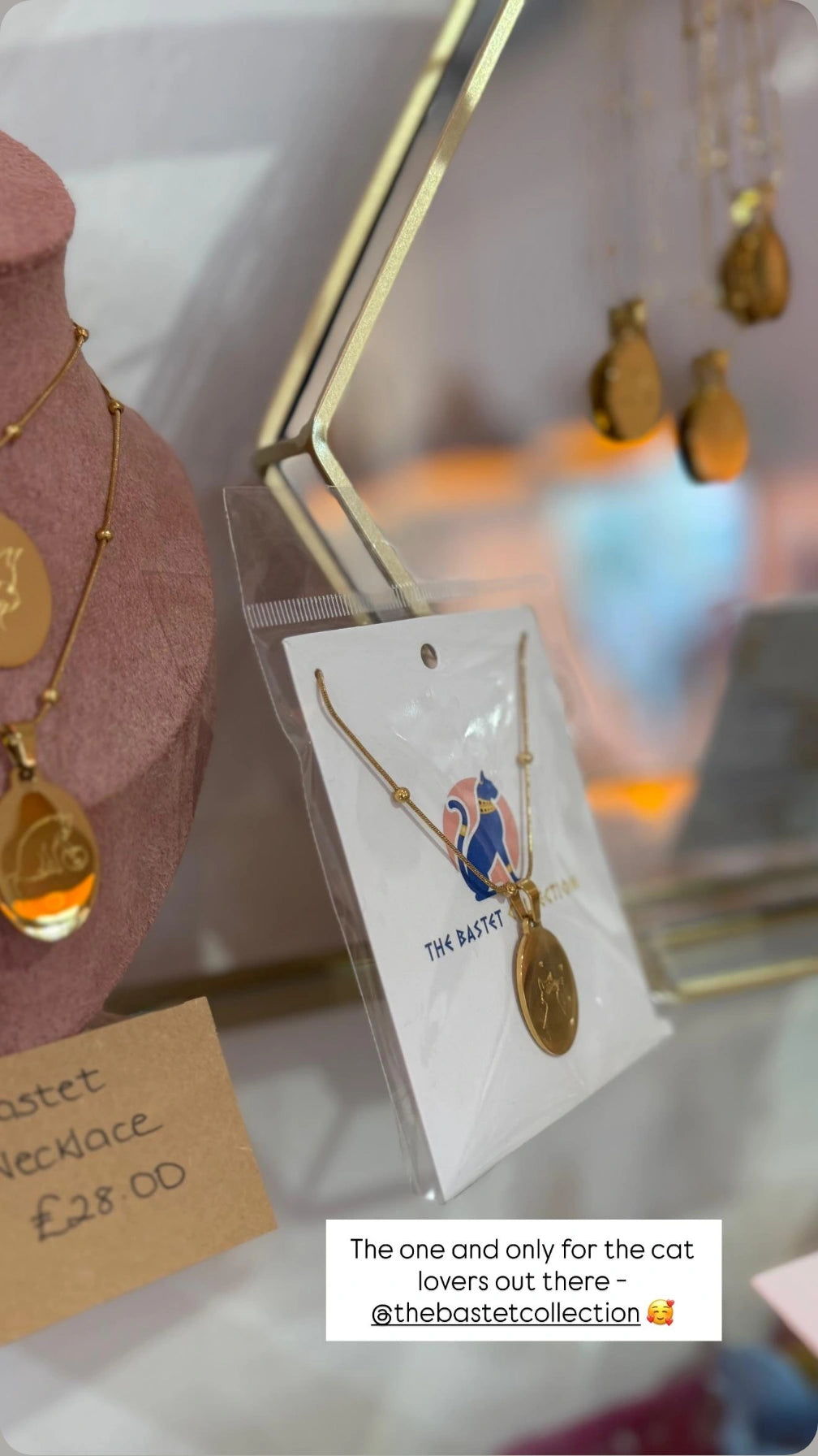 APHRODITE EARRINGS