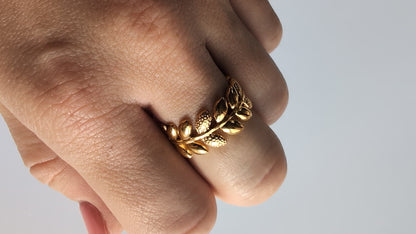 CAESAR RING
