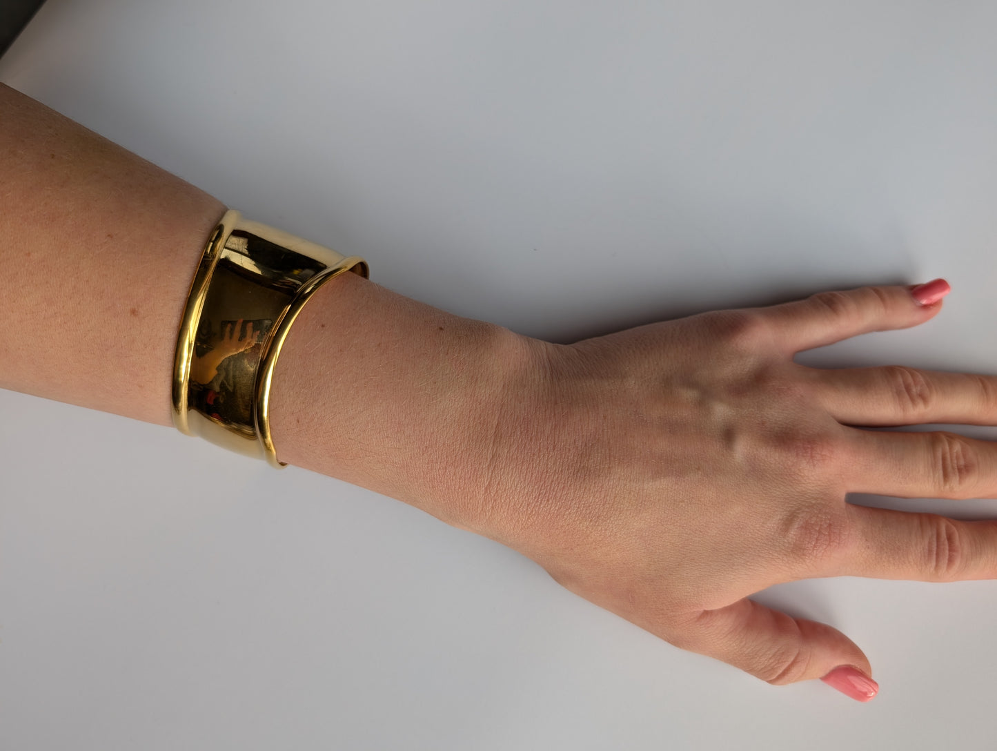 GOLDEN GODDESS CUFF